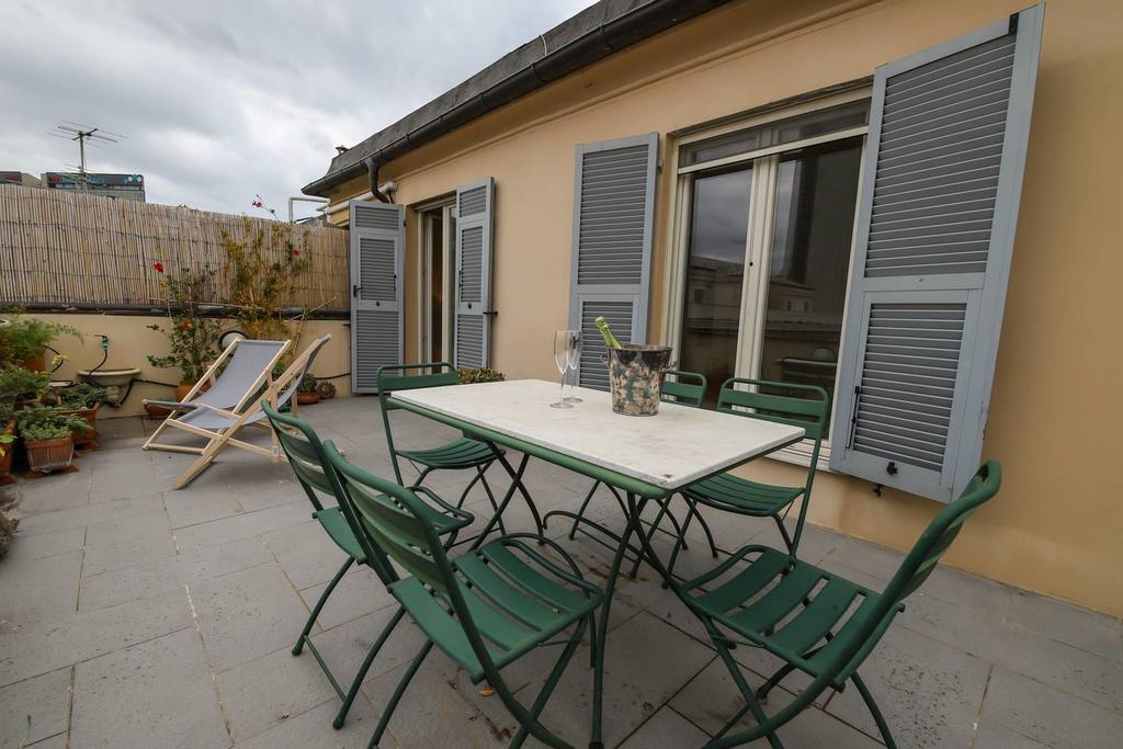 Altido Apt For 3 With Rooftop Balcony And Lovely Cityview Genua Buitenkant foto