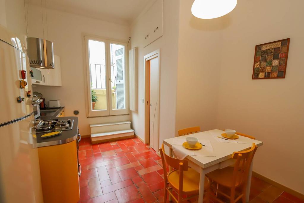 Altido Apt For 3 With Rooftop Balcony And Lovely Cityview Genua Buitenkant foto